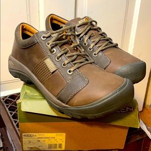 Brand new Men’s Keen Austin shoes
